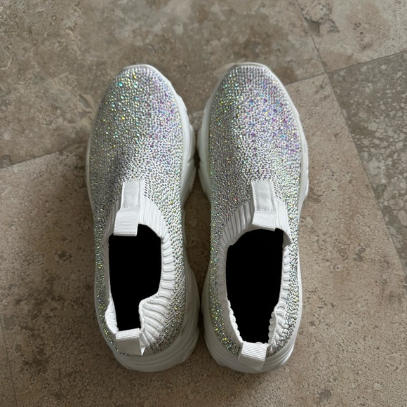 White & jewelled sneakers size women’s US 9.5 - Picture 3 of 3